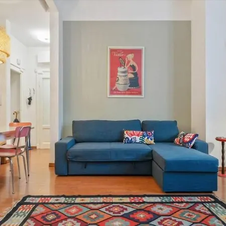 Milano-porta Romana Nearby Bagni Misteriosi * Milán