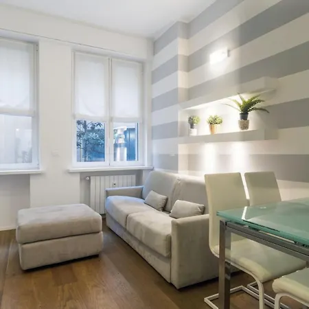 Easylife - San Babila - Elegante E Rifinito Bilocale Nel Cuore Della Citta * Milan