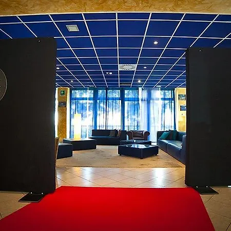 New Generation Chic Sempione Hostel