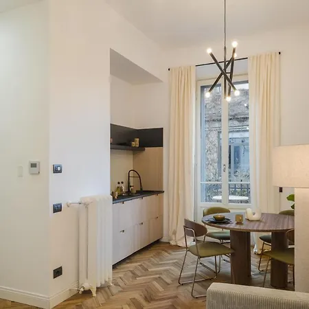 Apartmán Casa Unica - Elegant With Balcony - Centrale 1