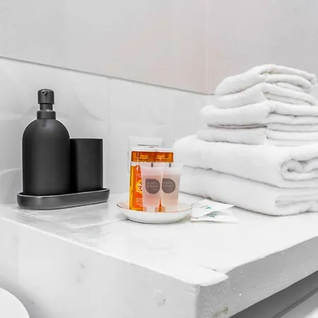 Bo13 -crescenzago- Bright - Wifi - Elegant * Milan