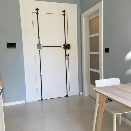 Designhousemilano Апартаменты *