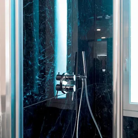 Italianway Comfort - Taramelli 60 * ميلان