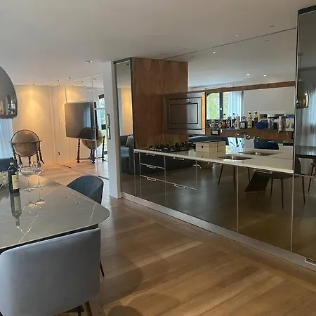 Apartment Luxury Space Porta Venezia *