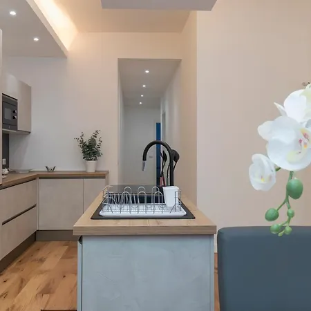 Center - Porta Romana *