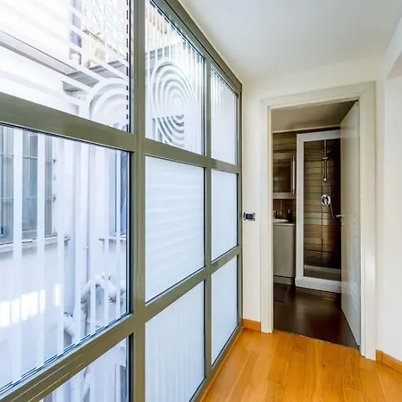 Napoleone's Nest - Elegant And Apartamento