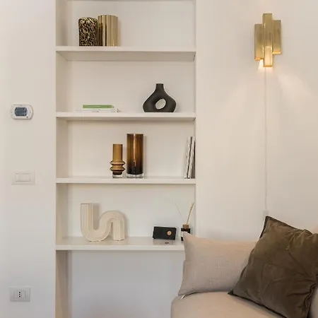 Casa Unica - Stylish & Charming - Navigli I شقة ميلان
