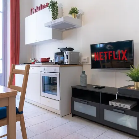 Duomo, Citta Studi - Design, Wifi, Netflix Apartment