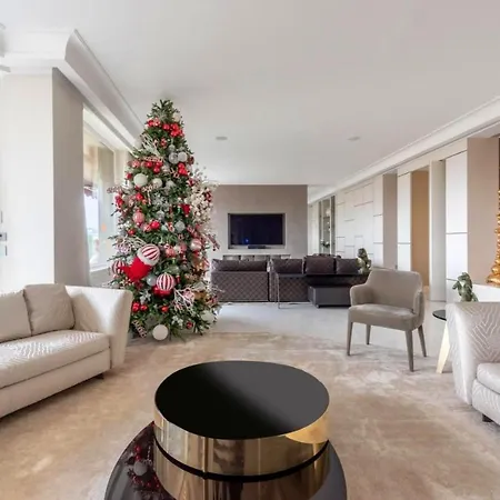 Incomparable Penthouse Huge Terrace