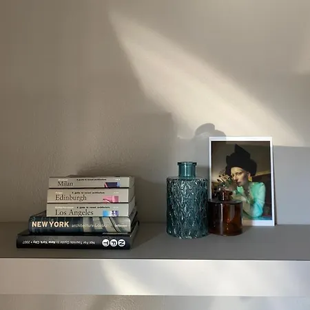 Bilocale Di Design Con Vista In Crocetta Quadronno Lejlighed *