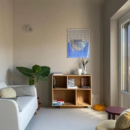 Bilocale Di Design Con Vista In Crocetta Quadronno Lejlighed Milano