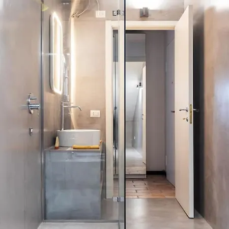 Tolstoj Flexyrent Milano