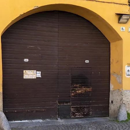 Navigli District Elegant Flat Free Wifi & Parking Apartment *