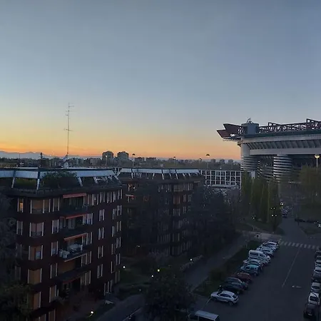 Franco Sansirohouse Rho Mi Fiera * 米兰