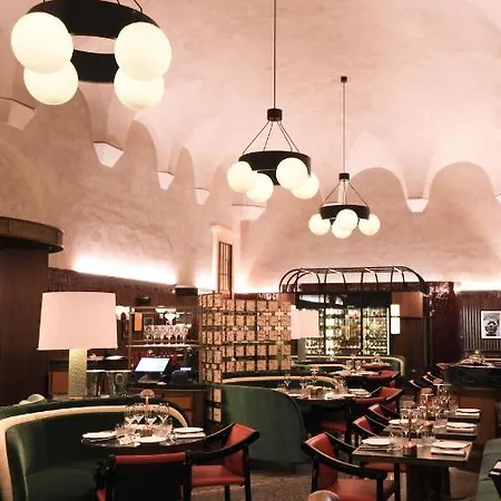 Portrait - Lungarno Collection 5*