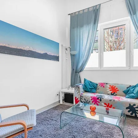 Apartment Duomo-linate Loft Free Parking Con Tv 50 E Wi-fi Milan