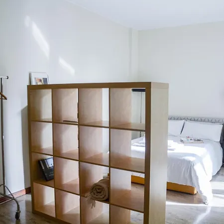 Mysa Properties - Comodo Bilocale, Quartiere Prada Appartement Milan