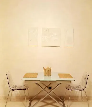 Gef House - Bande Nere Milan