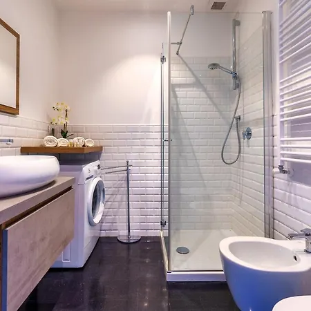 Duomo/navigli Casa Elegante In Zona Tortona Mediolan