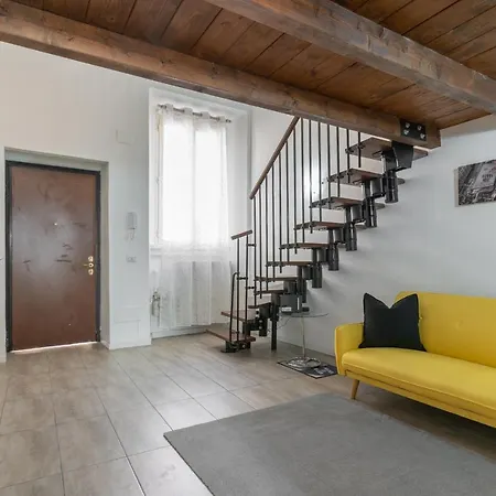 Street Affori Appartement *