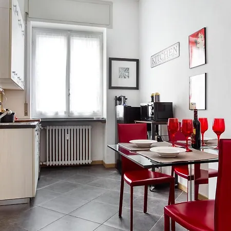 C - Design Bilo -m3- 8 Min Dal Duomo * 米兰