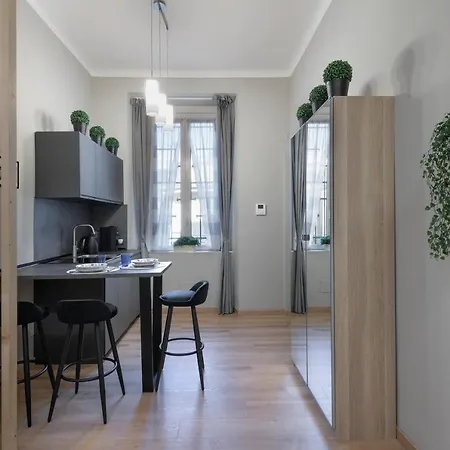 Super Modern&design Apartment, A Due Passi Dai Navigli *
