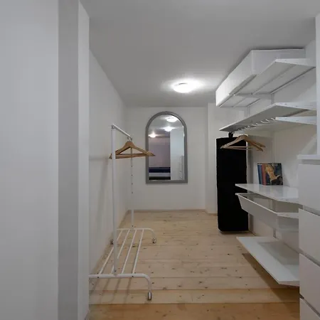Spazioso Loft Di Design In Bovisa Milan