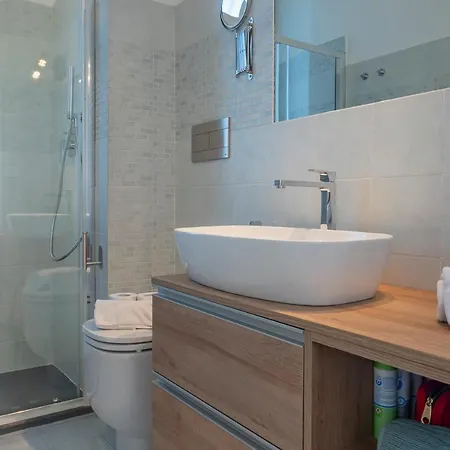 I Host - Ennio 9 Apartamento *