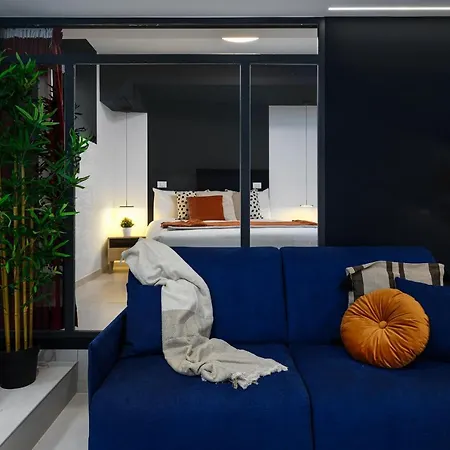 Sotto Loft Милан