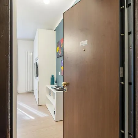 Easylife - - Kramer 33 - Porta Venezia * Милан