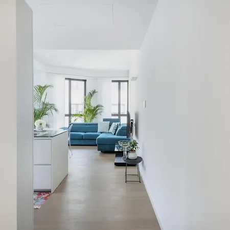 Easylife - - Corsia Dei Servi 11 P5 - Duomo Apartment