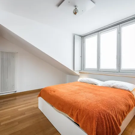 The Orange Attic - Navigli Area Apartman Milánó
