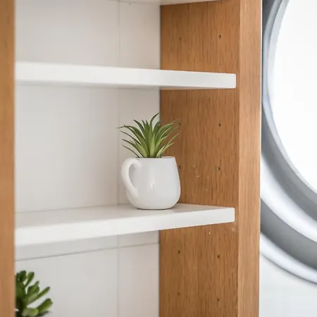 The Orange Attic - Navigli Area Apartman