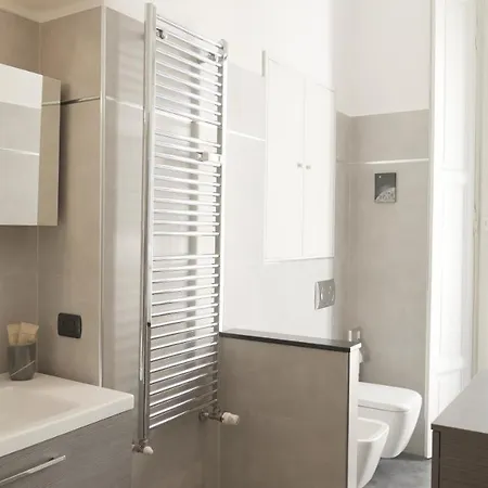 Apartment Duomo-porta Venezia M1 ***** Buenos Aires Luxury Mailand
