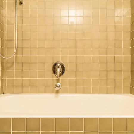 Quattro Passi Dalla Darsena Apartment *