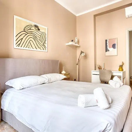 Lägenhet Joivy Chic Flat In The Center Milano