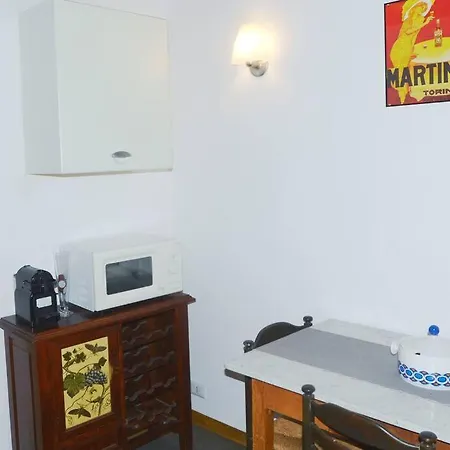 Urban House - Elegant Apartment Brera Milan Center Apartment Milan