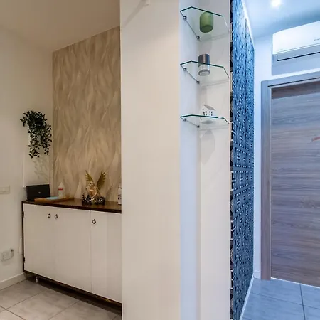 Apartamento Grazioso Metro Vicinissima Facile Per Arrivare A Duomo Milán