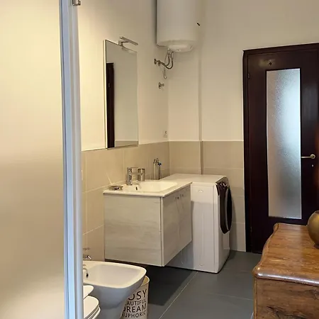 Orea Spiti - Drawings In Teodosio * Milaan