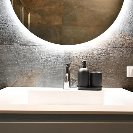 Apartment Le Guglie In Piazza Castello - Centro Storico Milan