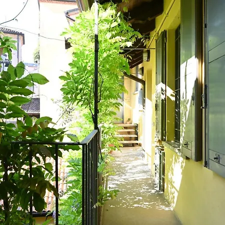 Apartment Le Guglie In Piazza Castello - Centro Storico