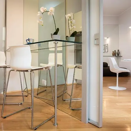 Heart Porta Romana דירה