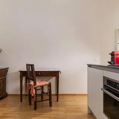 La Casa Colorata - Flats In - Bocconi *