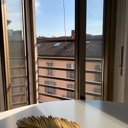 Luditilla - Trendy & Locations - Corso Di Porta Romana Milan