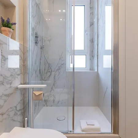Apartment Beplace In De Angeli Milan