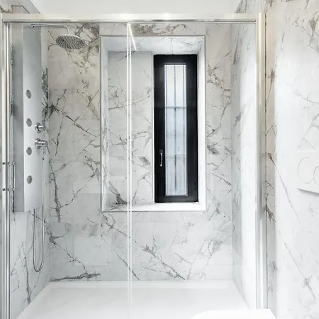 Bilocale Moderno - Center * Милан