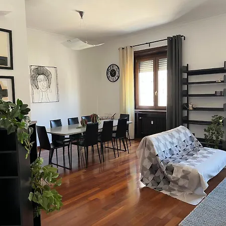 Rebecca's Collection: Repubblica Apartament Mediolan