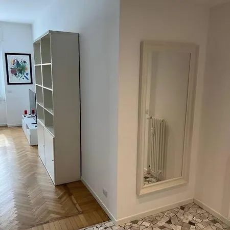 Apartment Paris Bordone House