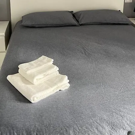 Paris Bordone House Apartment