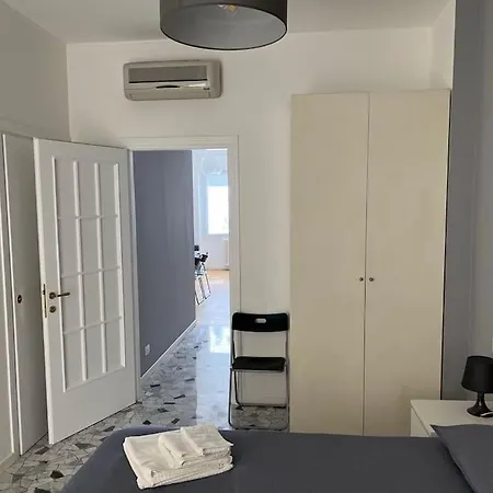 Apartment Paris Bordone House